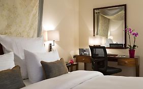 Warwick Hotel Brussels 4*